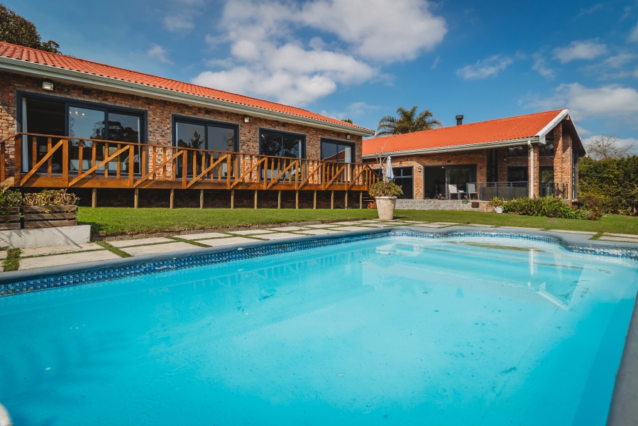 6 Bedroom Property for Sale in Camphersdrift Western Cape